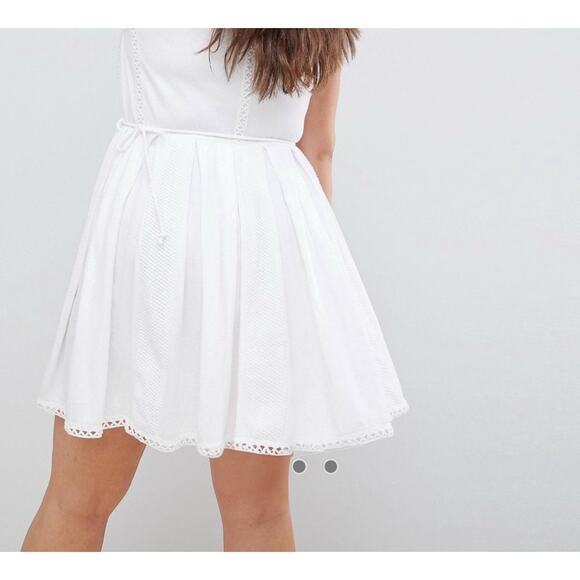 NWT ASOS Curve Mini Wrap Sundress with Embroidered Trim White Size 22 Sun Dress - Picture 2 of 10